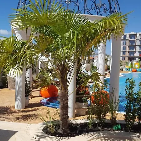 Sweti Wlas Premium Ferienwohnung Polarstar Beach Luxury Apartment 150 M Zum Strand Pool 1 Balkon Meeresblick Google Tv Bis Zu 4 Personen