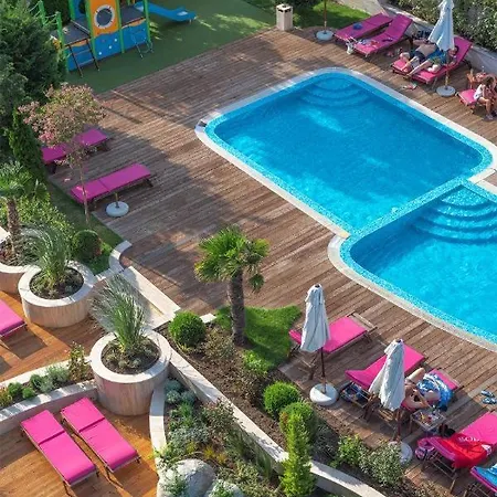 Sweti Wlas Premium Ferienwohnung Polarstar Beach Luxury Apartment 150 M Zum Strand Pool 1 Balkon Meeresblick Google Tv Bis Zu 4 Personen Apartment Sveti Vlas