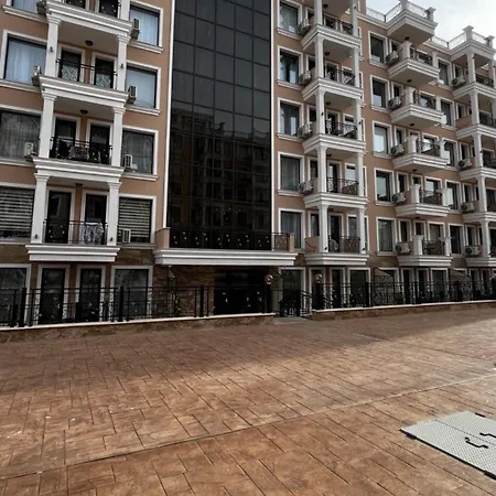 Sweti Wlas Premium Ferienwohnung Polarstar Beach Luxury Apartment 150 M Zum Strand Pool 1 Balkon Meeresblick Google Tv Bis Zu 4 Personen Apartment Sveti Vlas