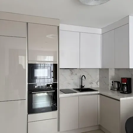 Sweti Wlas Premium Ferienwohnung Polarstar Beach Luxury Apartment 150 M Zum Strand Pool 1 Balkon Meeresblick Google Tv Bis Zu 4 Personen Apartment *